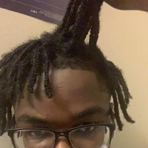 Meet your Posher, Darion